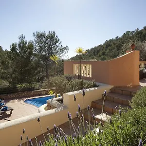 https://villa-magdalena-calvia.balearic-islands.net